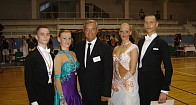 Pan Andrzej i, od lewej: Norbert Sikora, Dominika Wójcik oraz Kamila Wierzyńska, Artur Kozuń 
