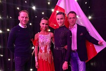 Tomek Ruszkowski i Julia Mozdyniewicz z trenerami